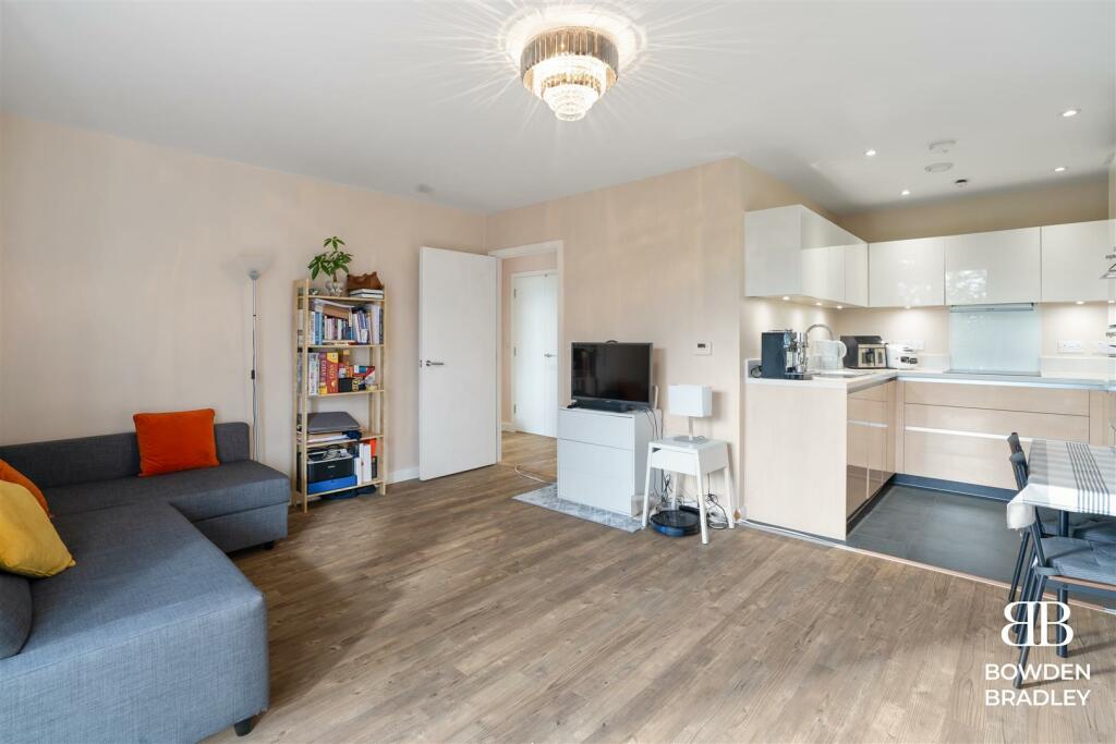 Living Room/Kitchen