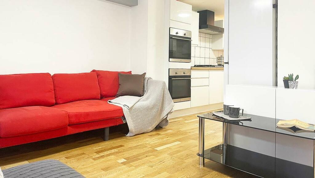 6-bed-student-house-britannia-road-north-3-portsmo