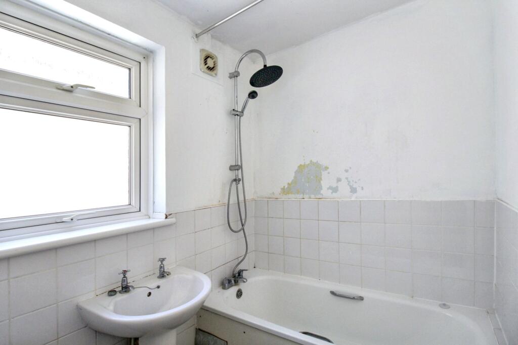 1 Dickens Road, London E6 3BX