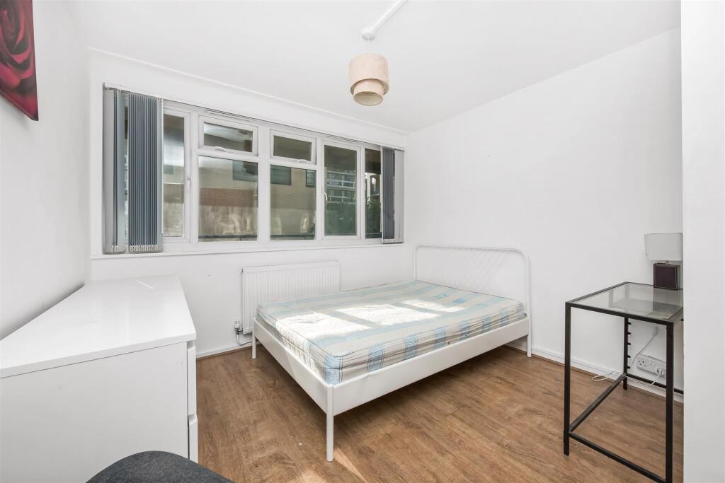 09.09.2021_6-Thornton-House-Townsend-Street-SE17-1