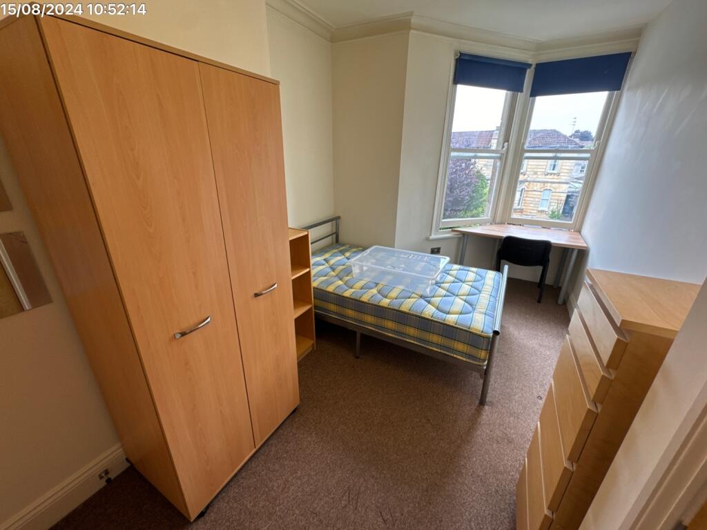 Flat2Upper58AlmaRoad-Bedroom1-13882312-90-0 (1)