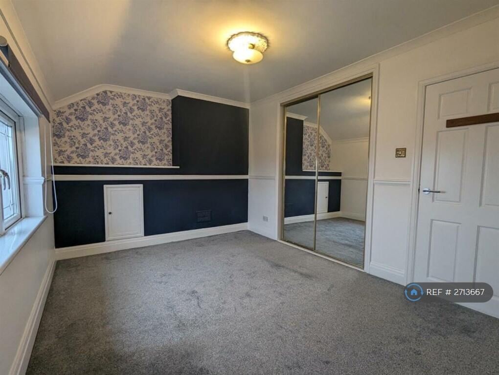 Bedroom 1 - With Ensuite