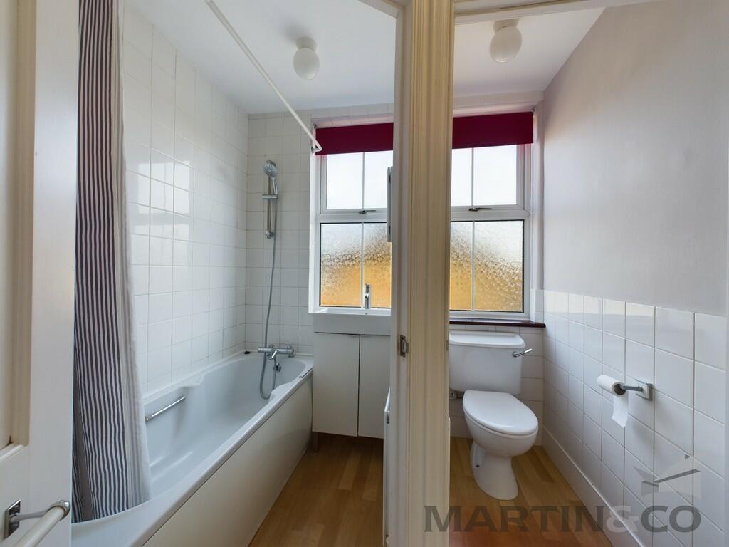 14 Bathroom