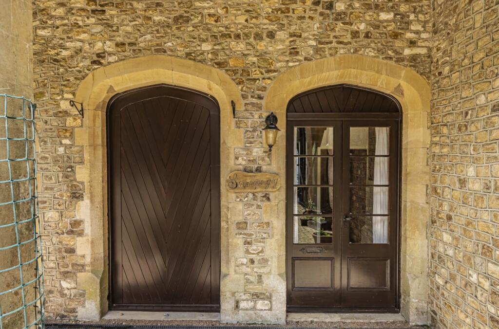 Vendor Courtyard Area