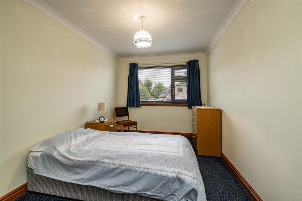 2 Kingsknowe Gardens Galashiels 21.JPG