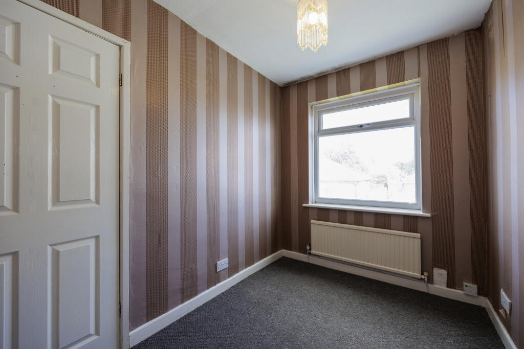 1 Brookside close-24