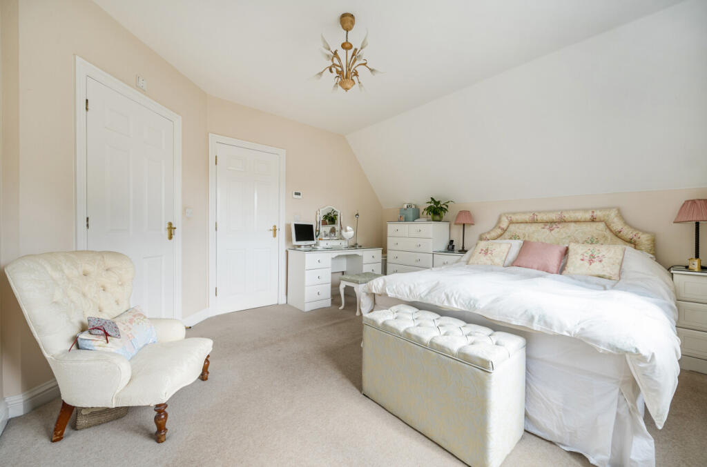 1312789-18-685580...