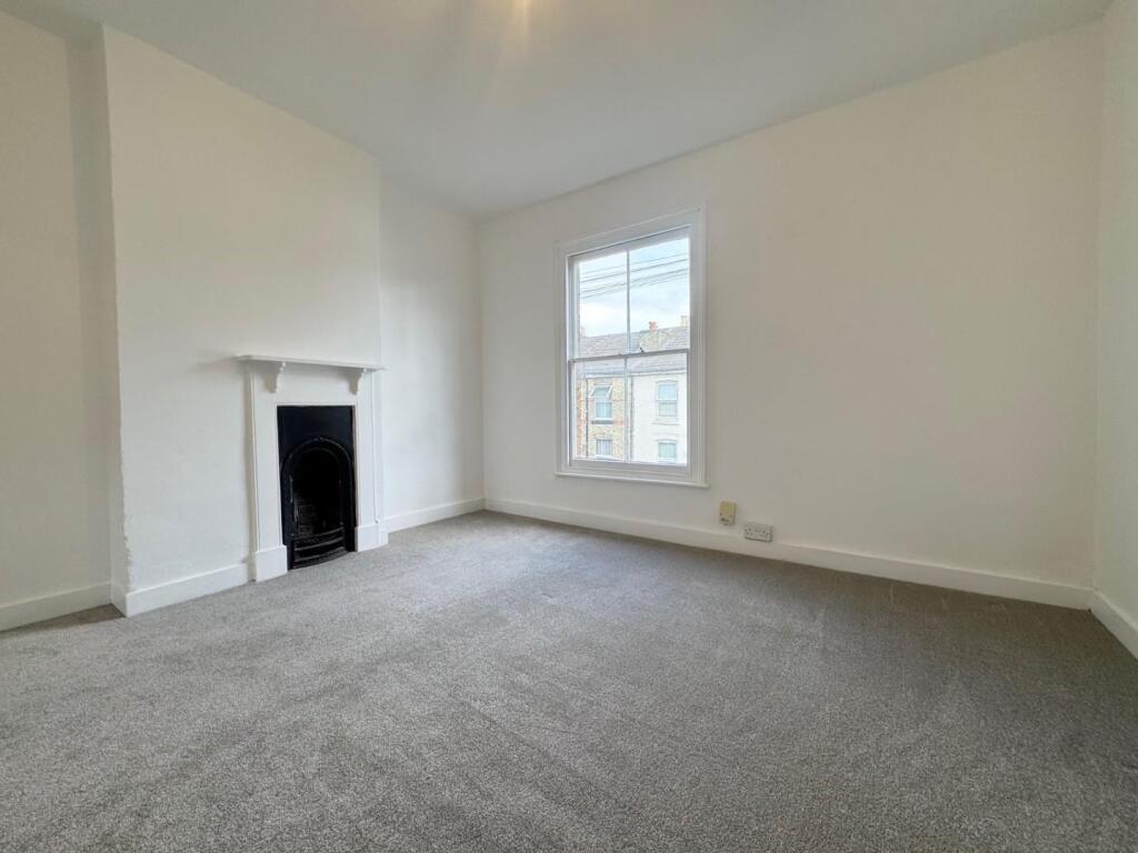 Bedroom.jpg