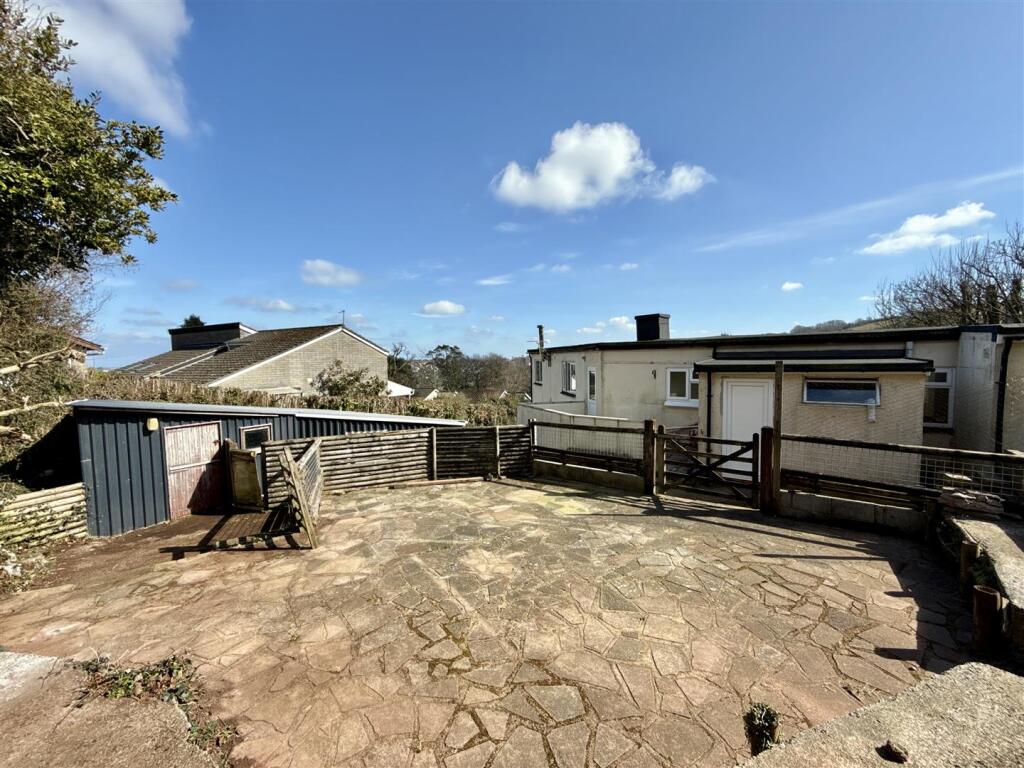 Rear Patio Towards Utility.JPG