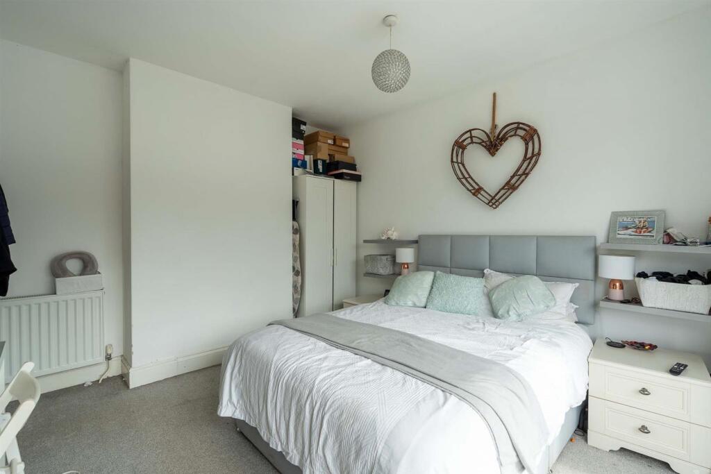 whitting road 14.jpg