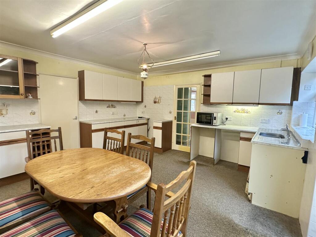 Luke Miller &amp; Associates