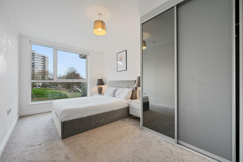 AR - Habington Road - Bedroom3.jpg