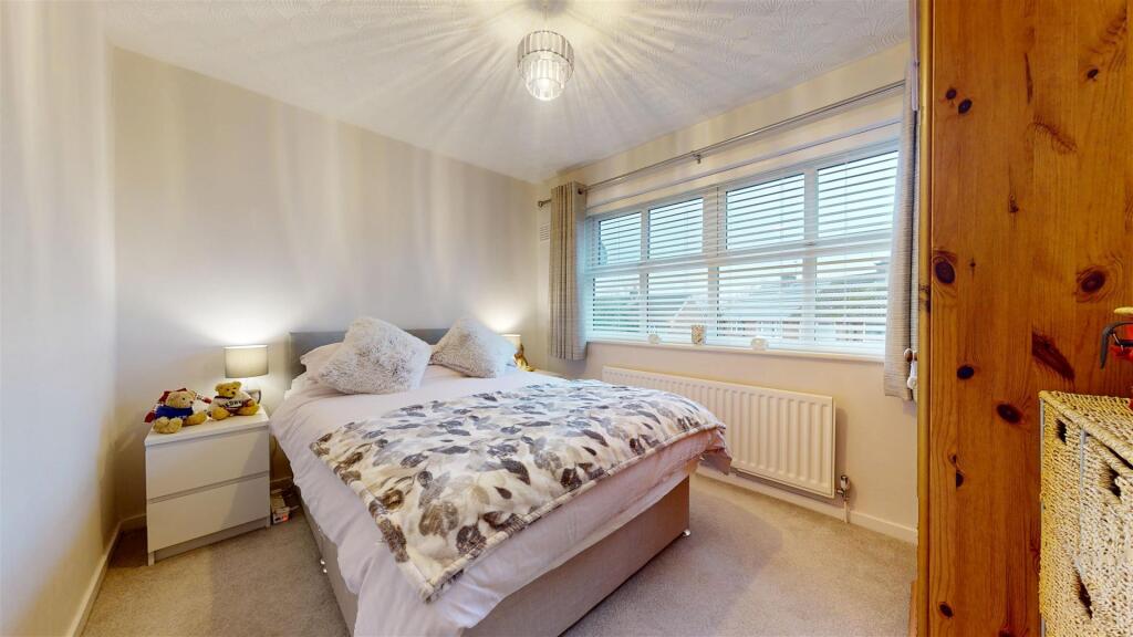 Eagle Crescent Bedroom