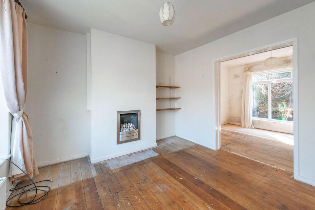 KITCHEN, LIVING ROOM AND DINING ROOM