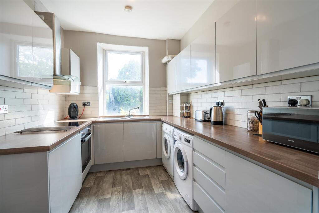 Kitchen_.jpg