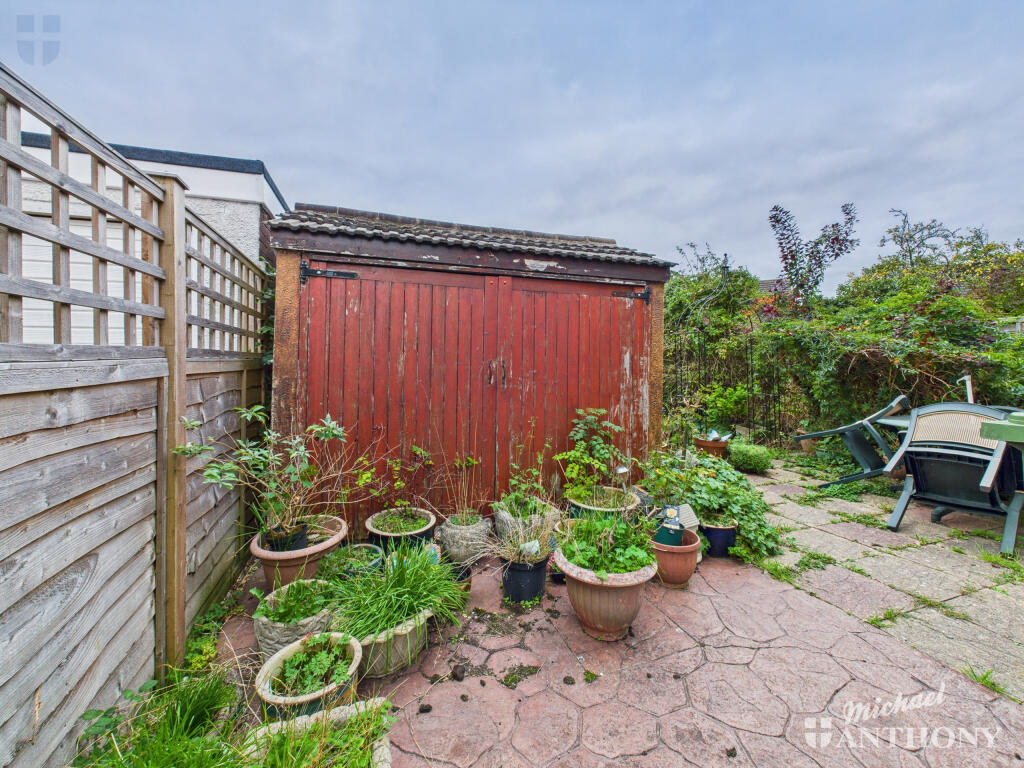 CAM03852G0-PR0445-STILL012