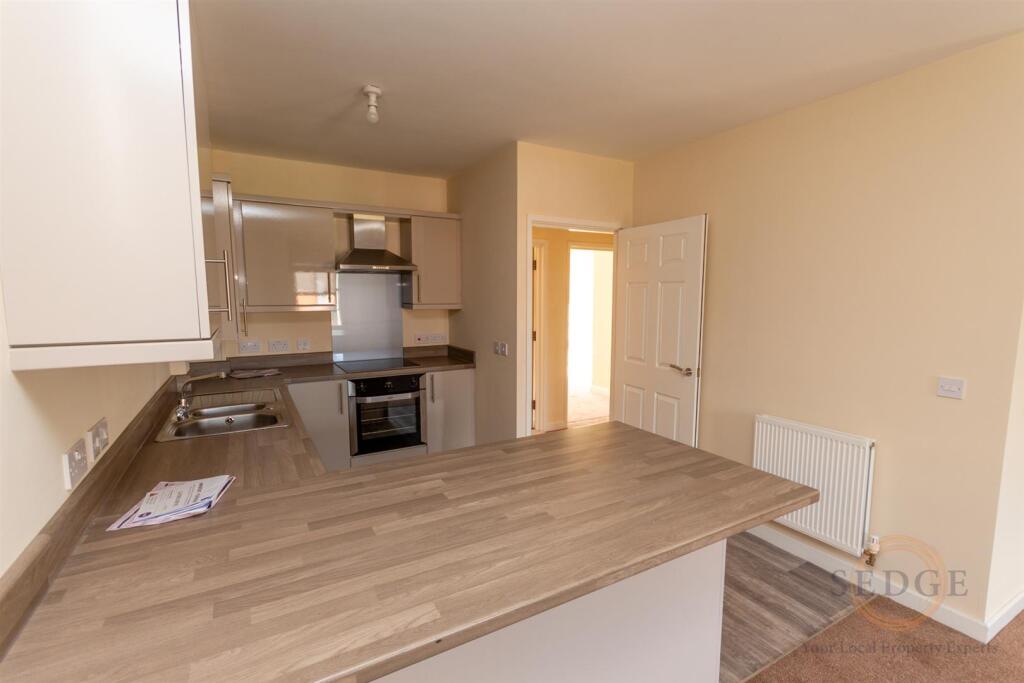 flat 3-4.jpg