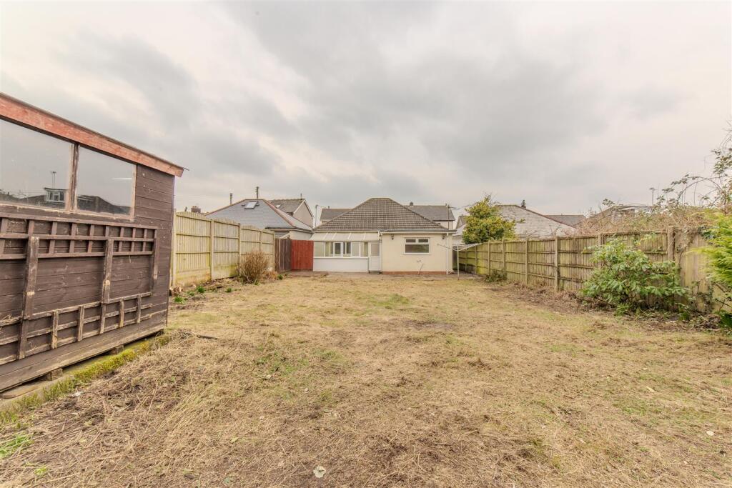 6 Woodfield Road-20.jpg