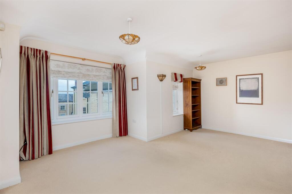 10 Merchants Place 2009-2.jpg