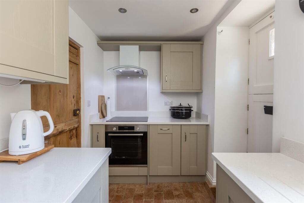 Honeystone Cotage Kitchen.jpg