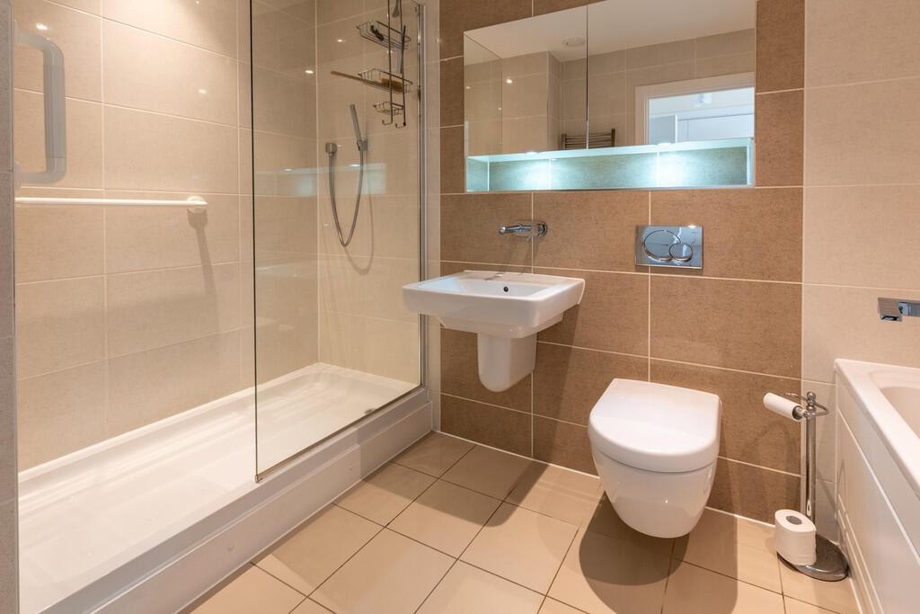 Bedroom 1 Ensuite...