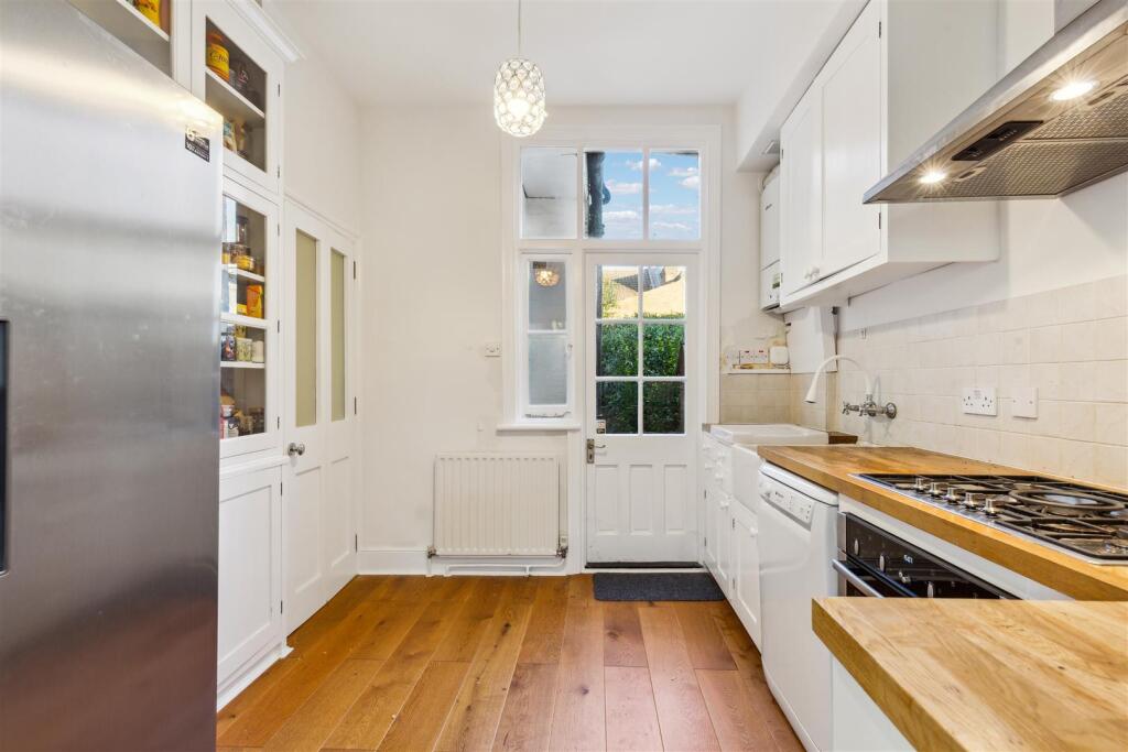 Brackley Road, W4 - FOR SALE