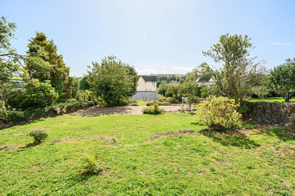 1349537-23-68c2c02dcb346