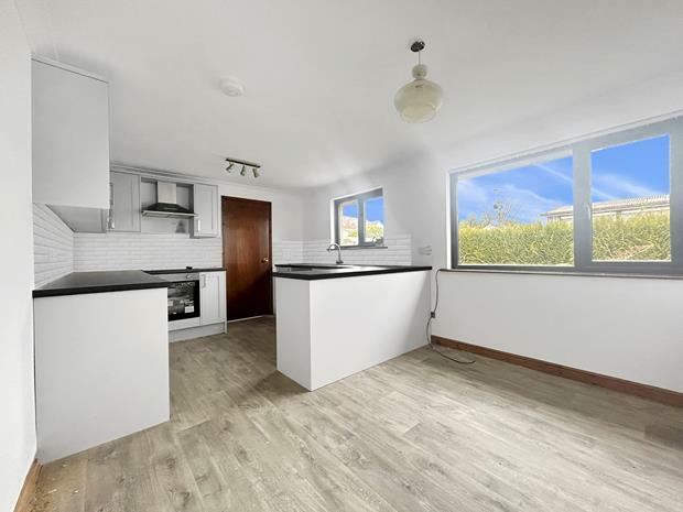 Kitchen 3.JPEG_enhanced