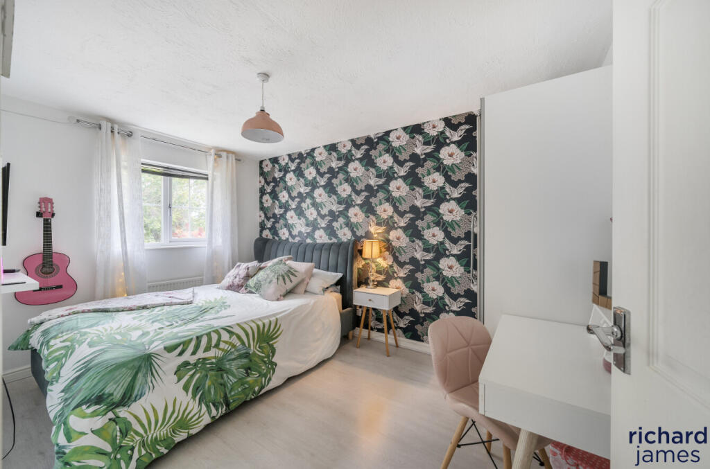 126f5c12bcf542d287e4a574581fbe8b