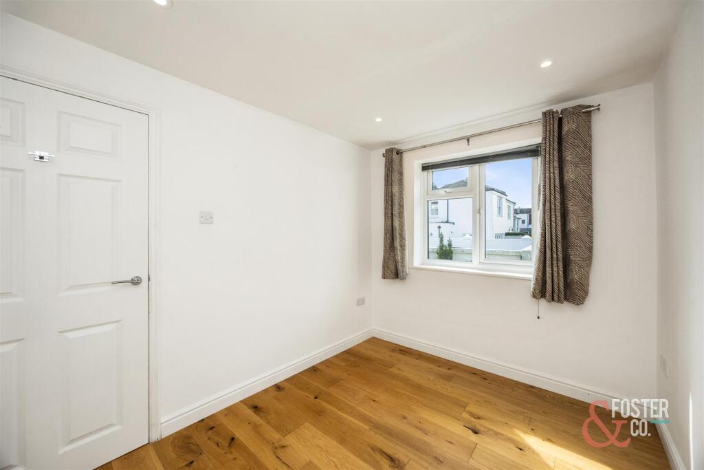 Hove Park Villas, 18a-001.jpg