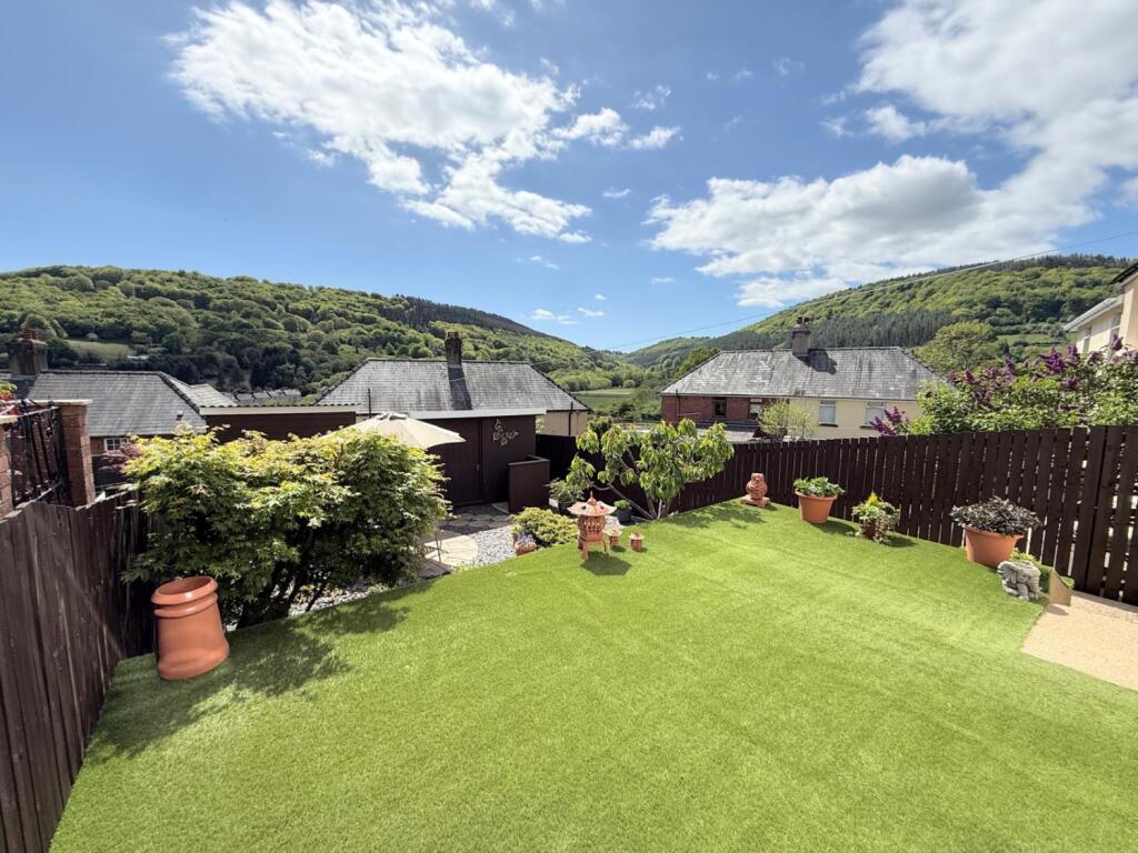 PHOTO-2025-05-03-19-44-27 27