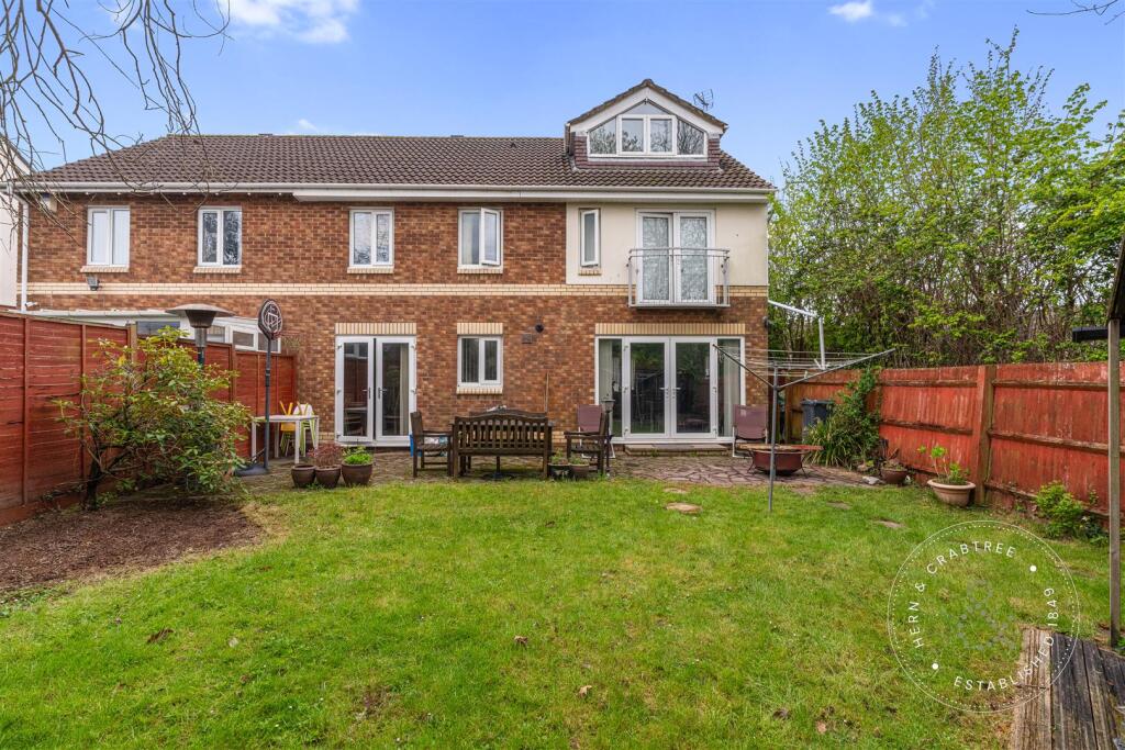 Allen Close, Hern and Crabtree (8).jpg