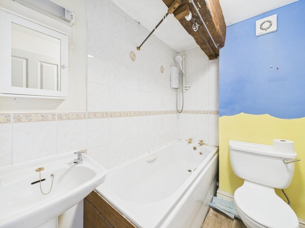 CAM02089G0-PR0440...