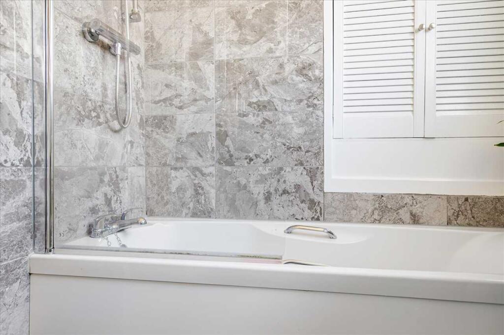 Bathroom (2)
