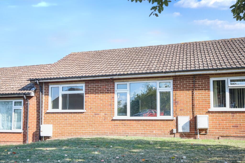 7 Chequers Close, Fenstanton, Cambridgeshire, PE28 9QY