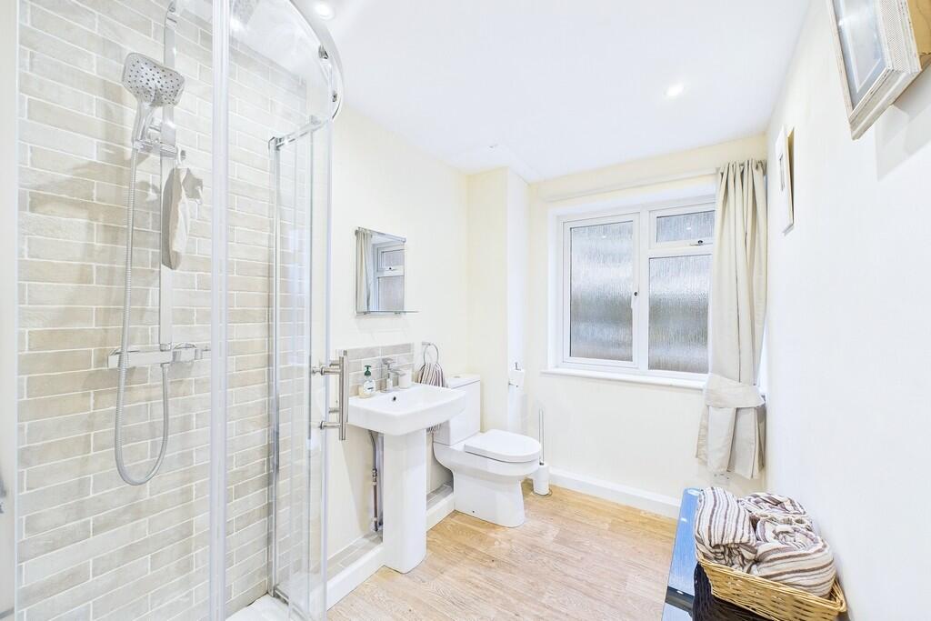 CAM03416G0-PR0121...