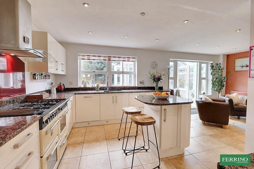 Kitchen/Family Room