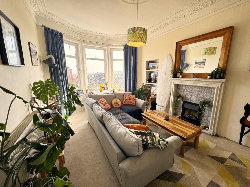 Lounge 1