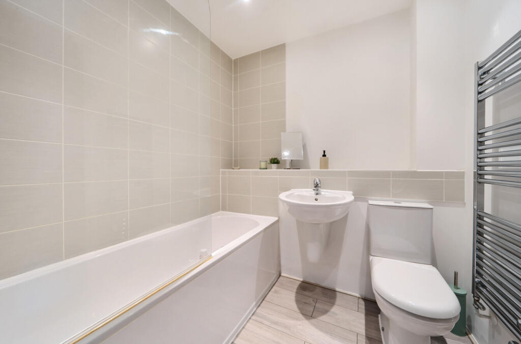 1325210-11-6870f9...