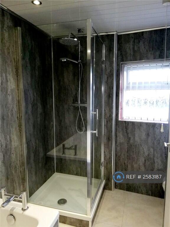 Shower Cubicle