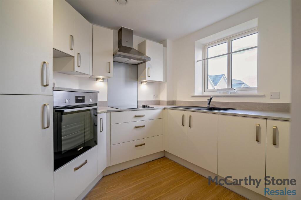 8634083-interior11-800.jpg