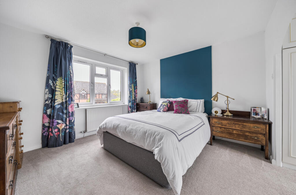 1344706-22-68b6f3...