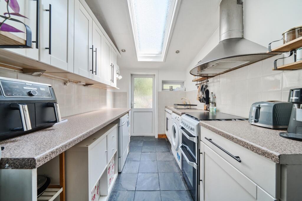 1309784-8-68499d81c4a84