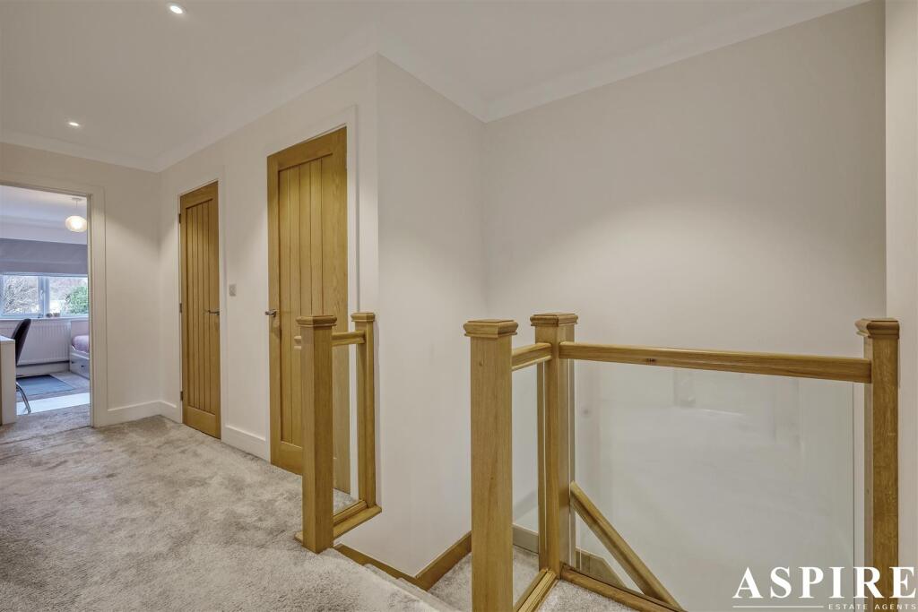 img_2406_9 copy 2.jpg