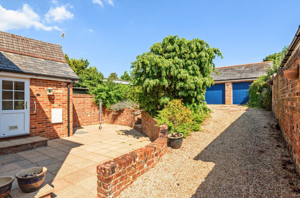 1326353-9-6871233...