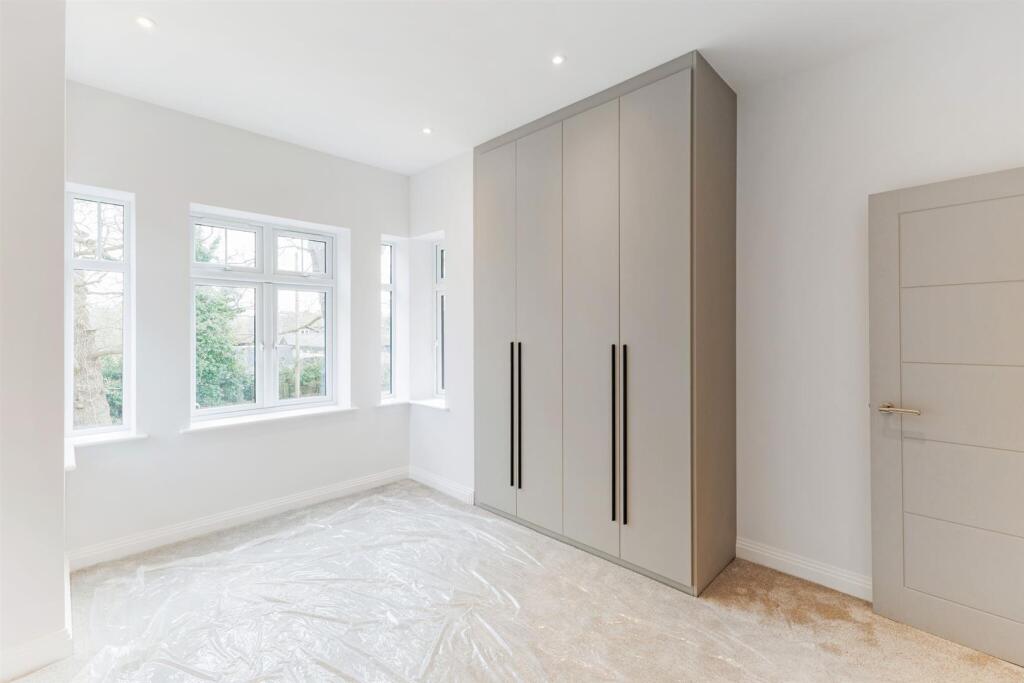 87516_Birchwood House  (12)_low.jpg