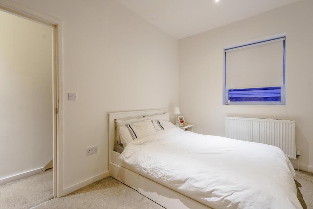 8407023-interior19-800.jpg