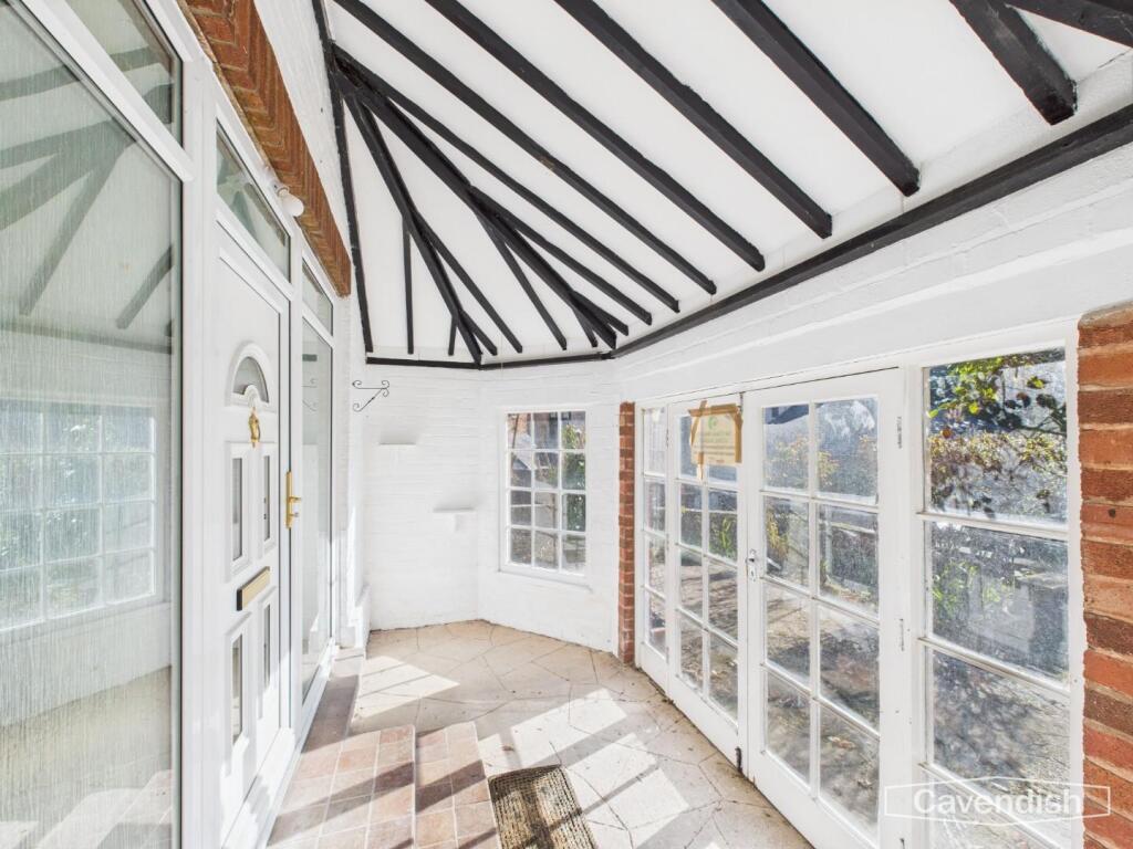 OUTBUILT ENCLOSED ENTRANCE PORCH