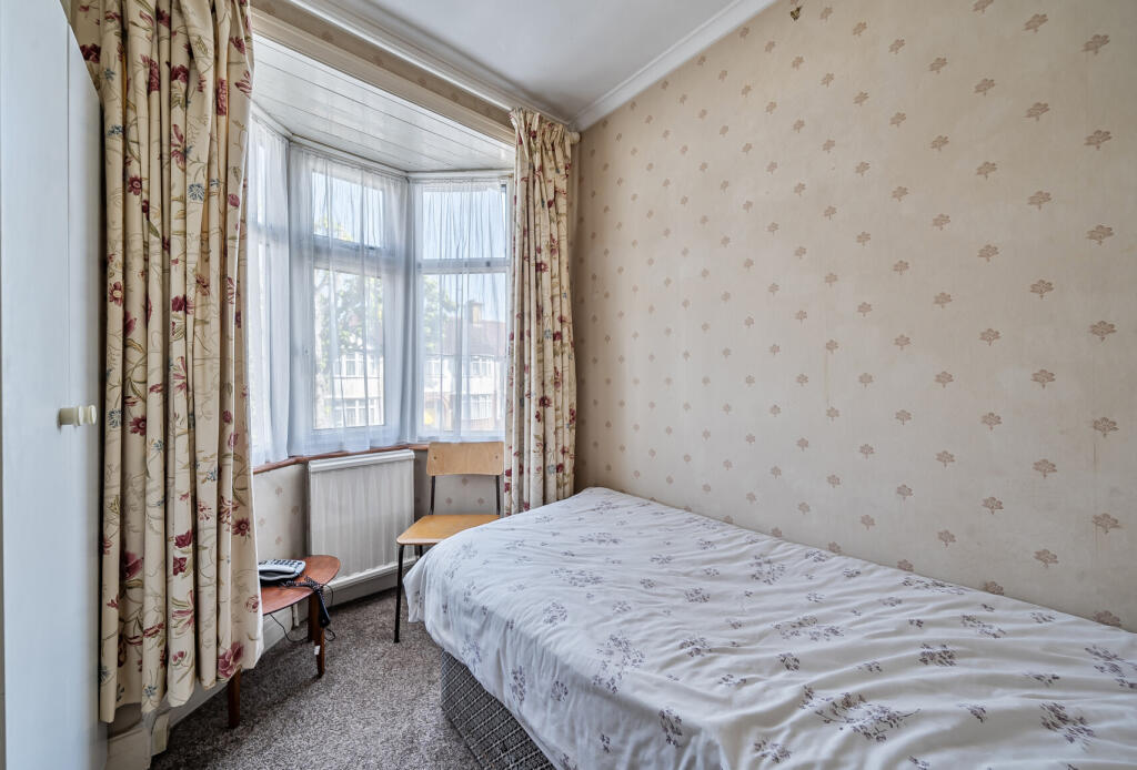 1336708-4-6896262...