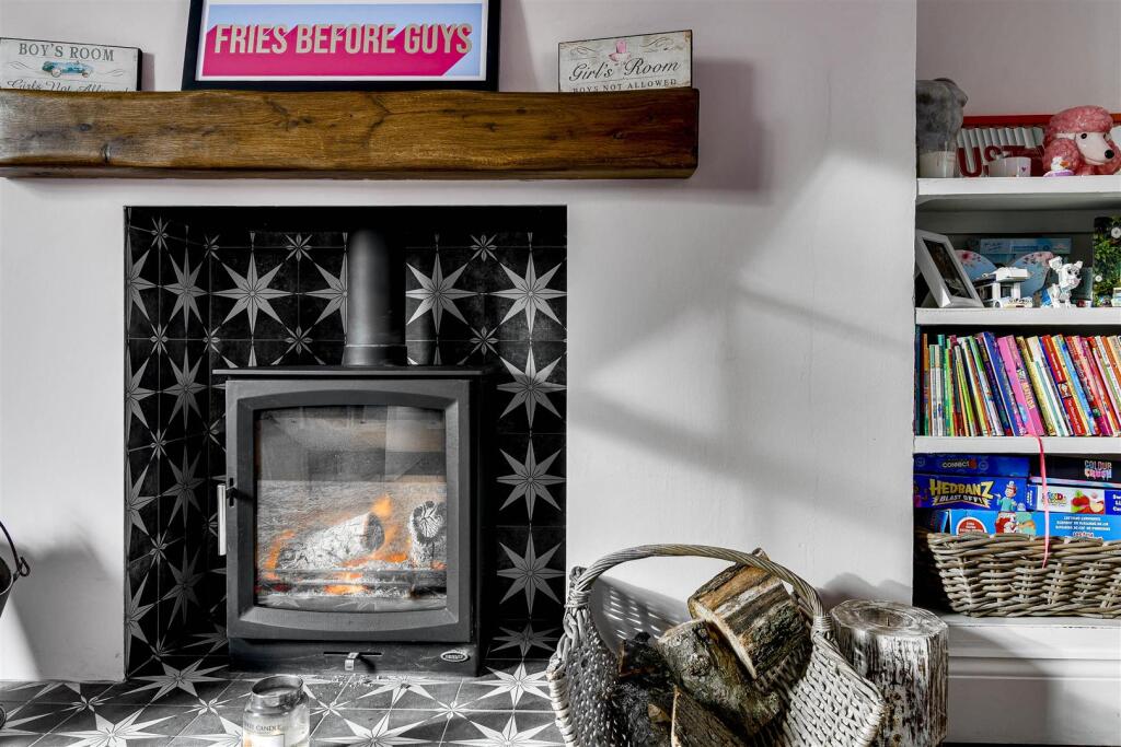 Log burner